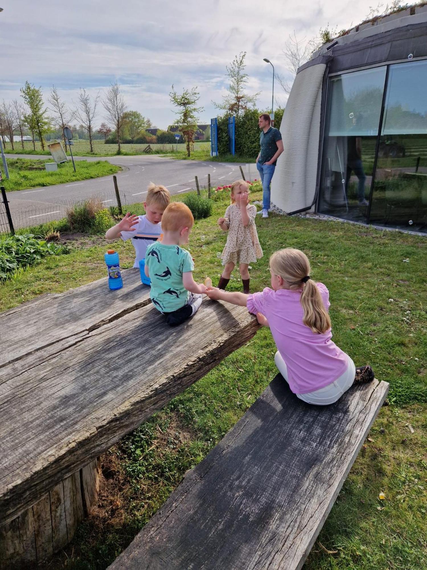 De Slaapfabriek Vakantiehuis En Trainingslocatie Teuge Exterior foto