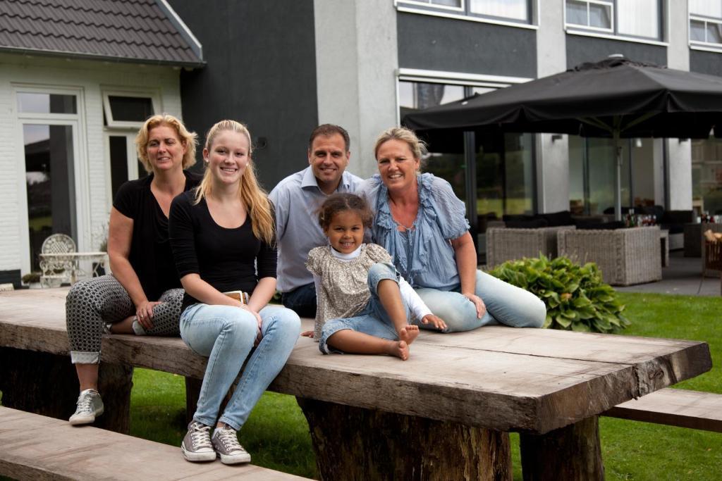 De Slaapfabriek Vakantiehuis En Trainingslocatie Teuge Exterior foto